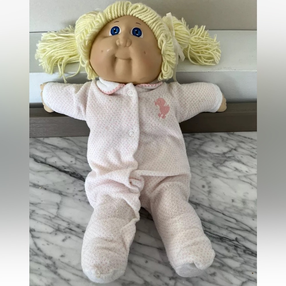 Cabbage Patch Kids Girl Doll Blonde Hair Blue Eyes HM 2 Dimples 1985 Vintage 80s